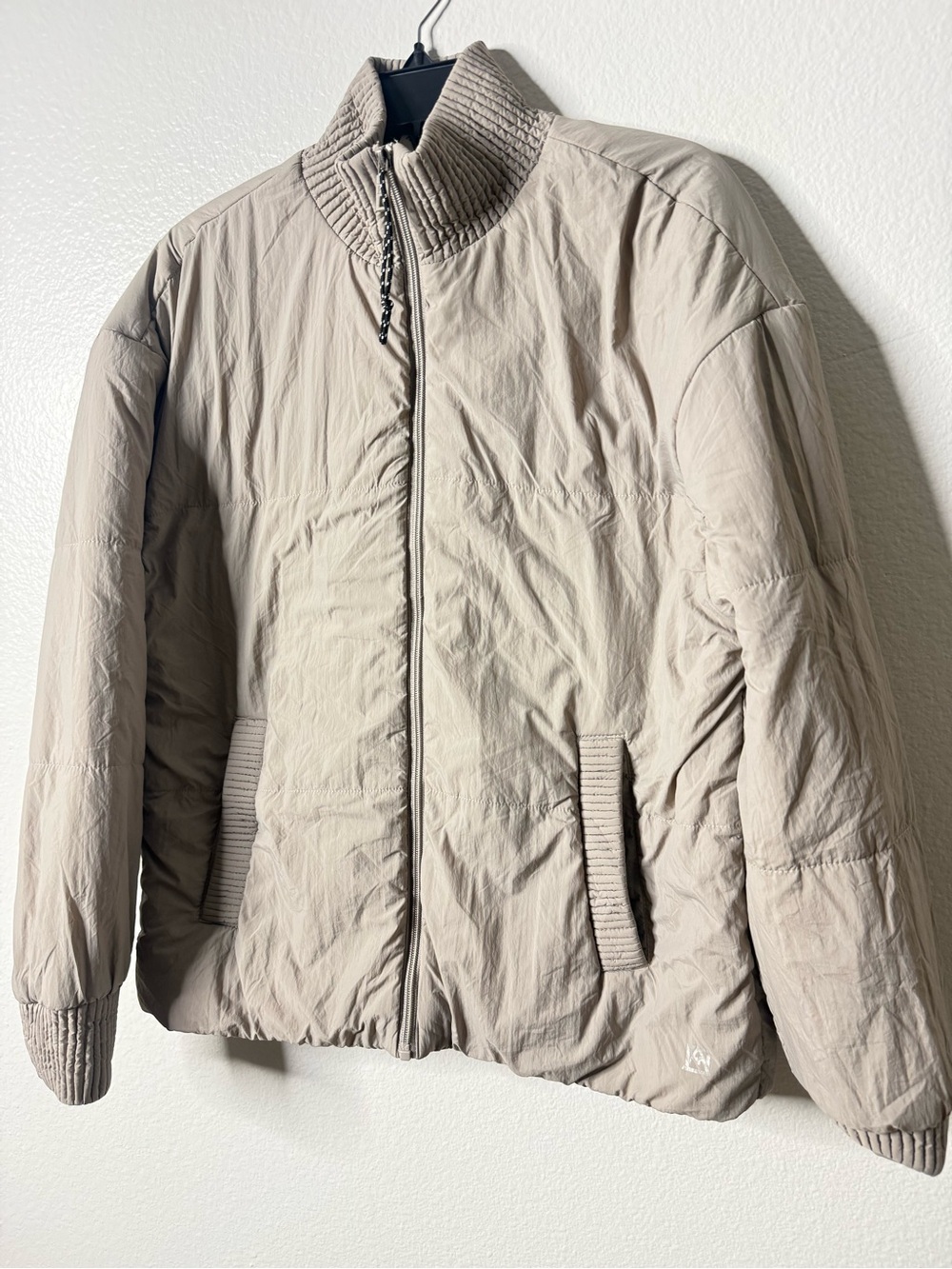 Avalanche Women’s Medium Taupe Puffer Jacket Soft Nylon Mock Neck Full Zip - Picture 6 of 10